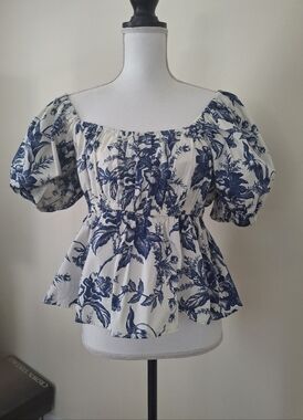 Express White and Blue Floral Off-the-Shoulder Peplum Blouse Size M